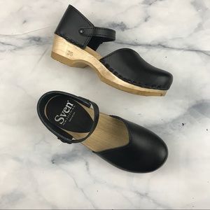 SVEN NWOT MARY JANE CLOG LOW HEEL